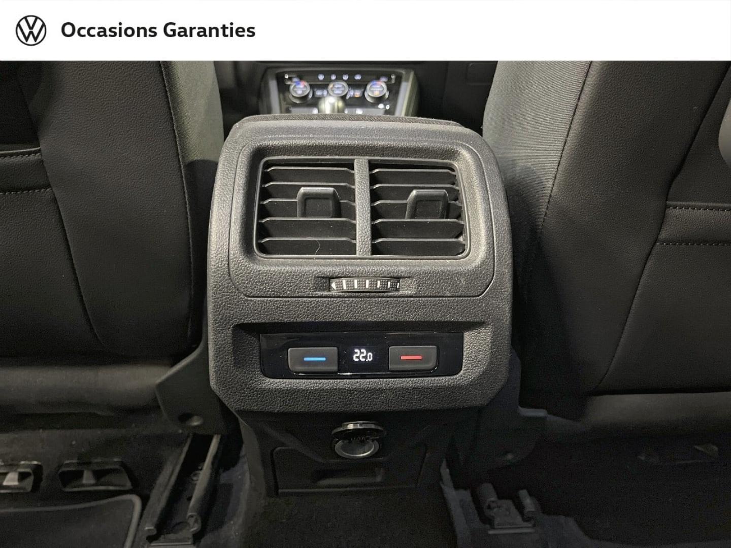Voitures occasions VOLKSWAGEN TOURAN Carat Paris