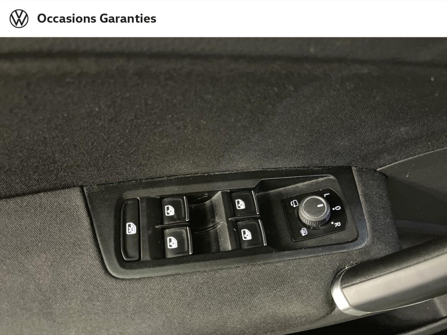 Voitures occasions VOLKSWAGEN TOURAN Carat Paris