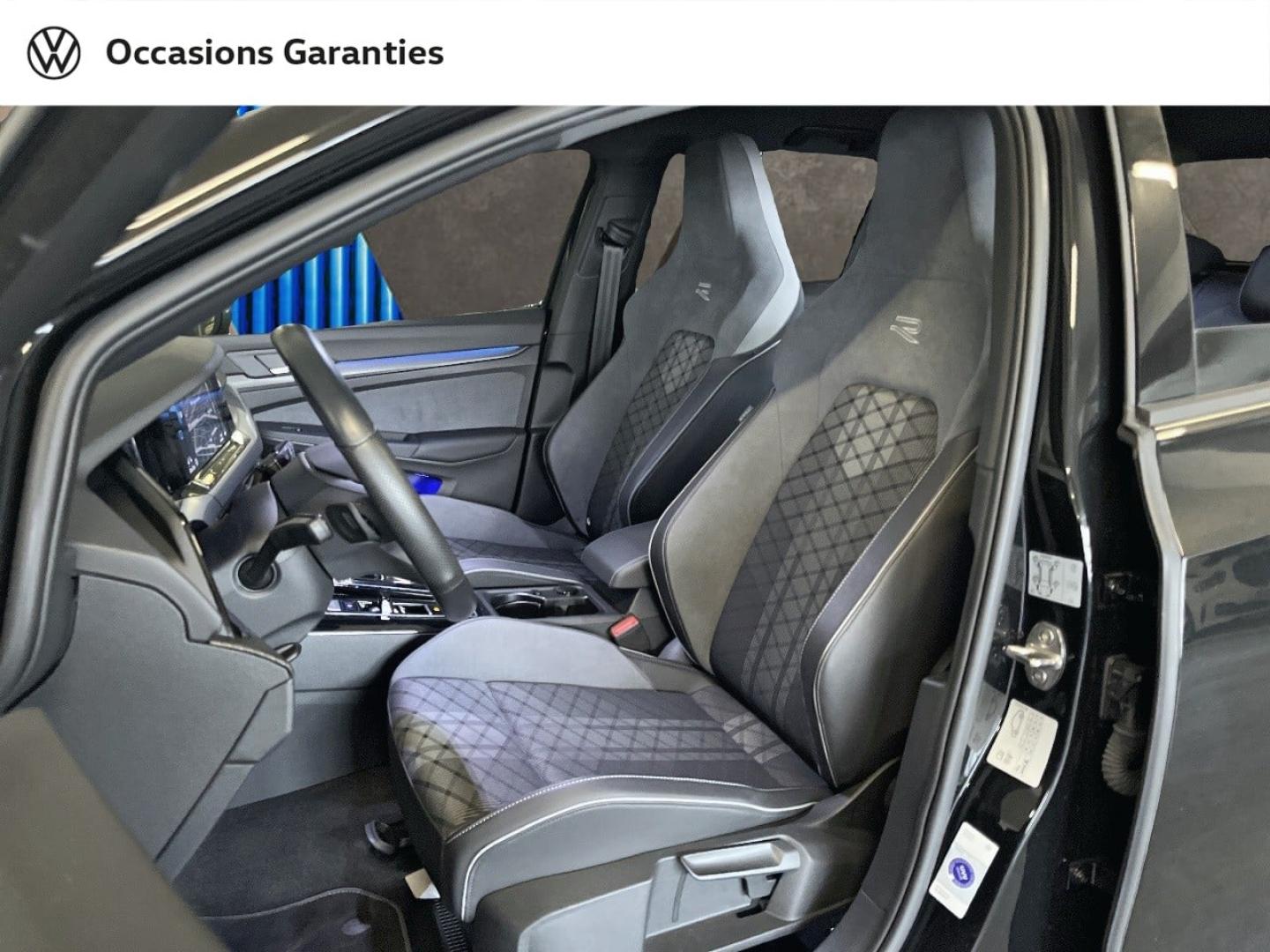 Voitures occasions VOLKSWAGEN GOLF R-Line Paris