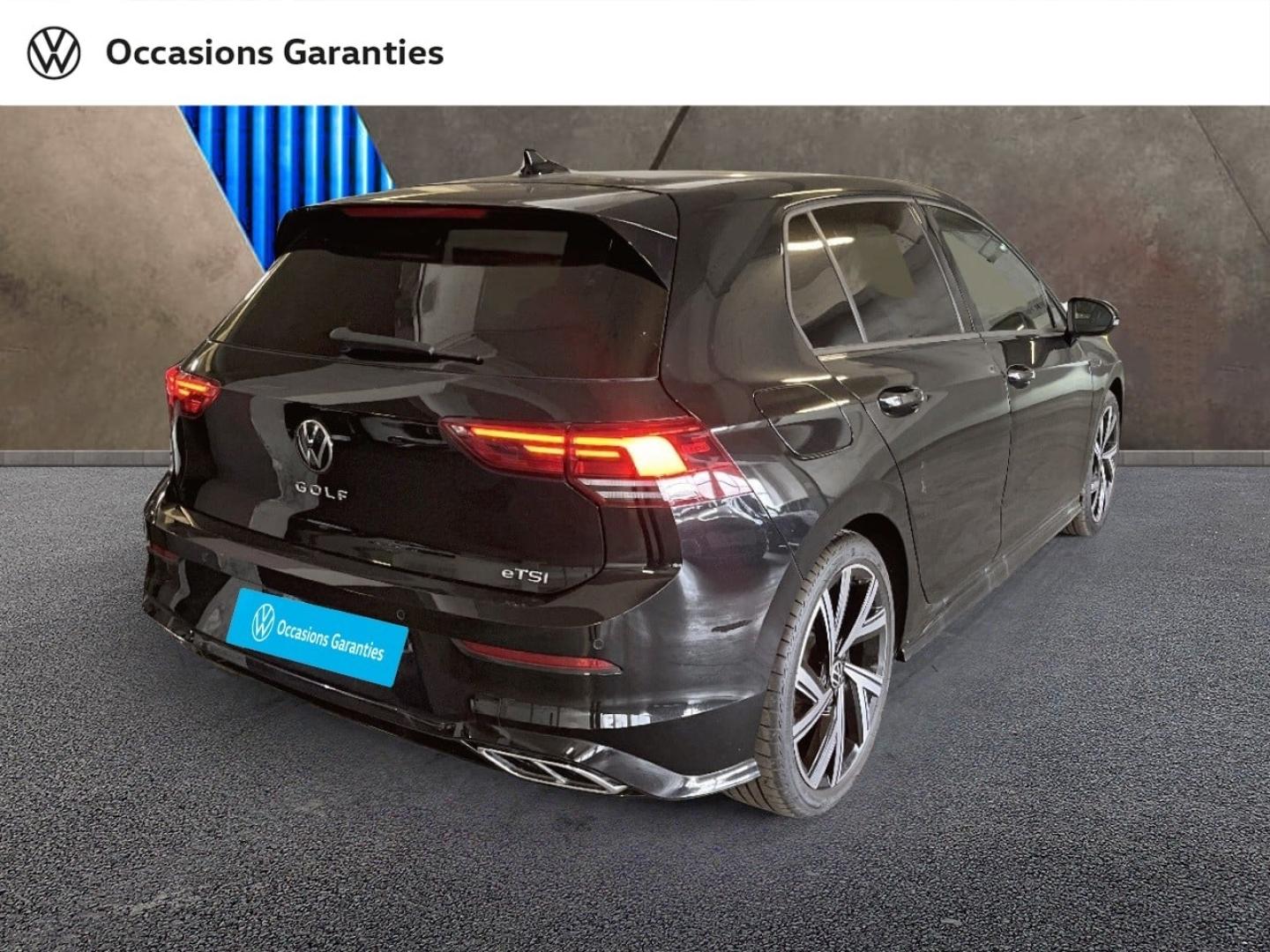 Voitures occasions VOLKSWAGEN GOLF R-Line Paris