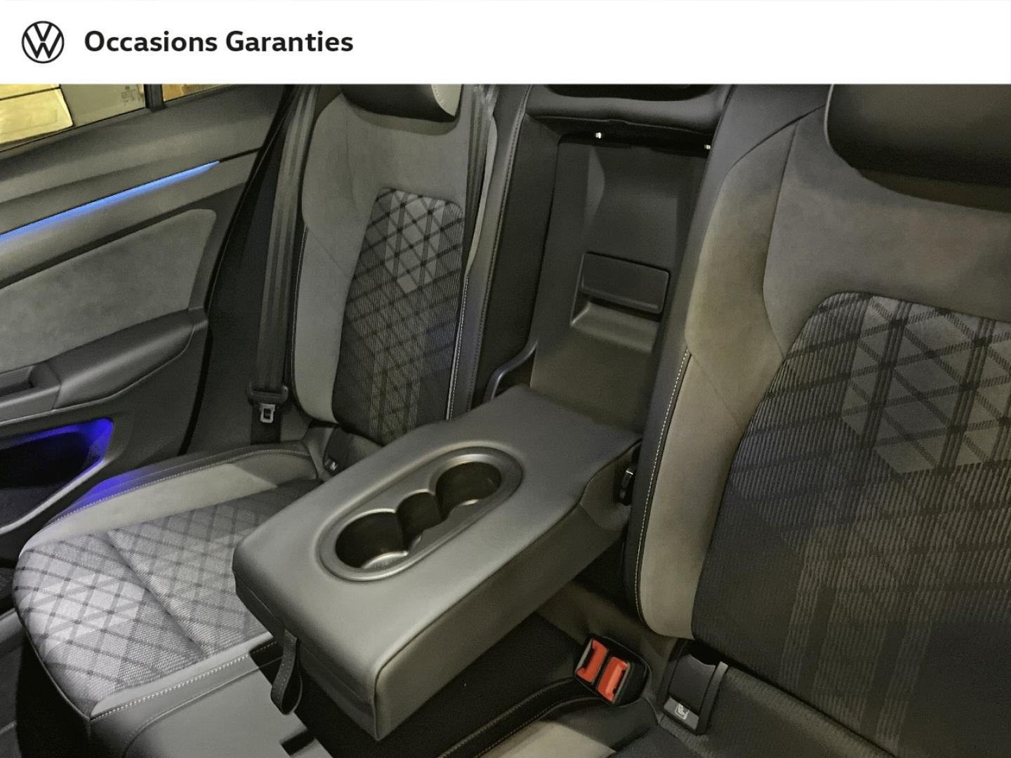 Voitures occasions VOLKSWAGEN GOLF R-Line Paris