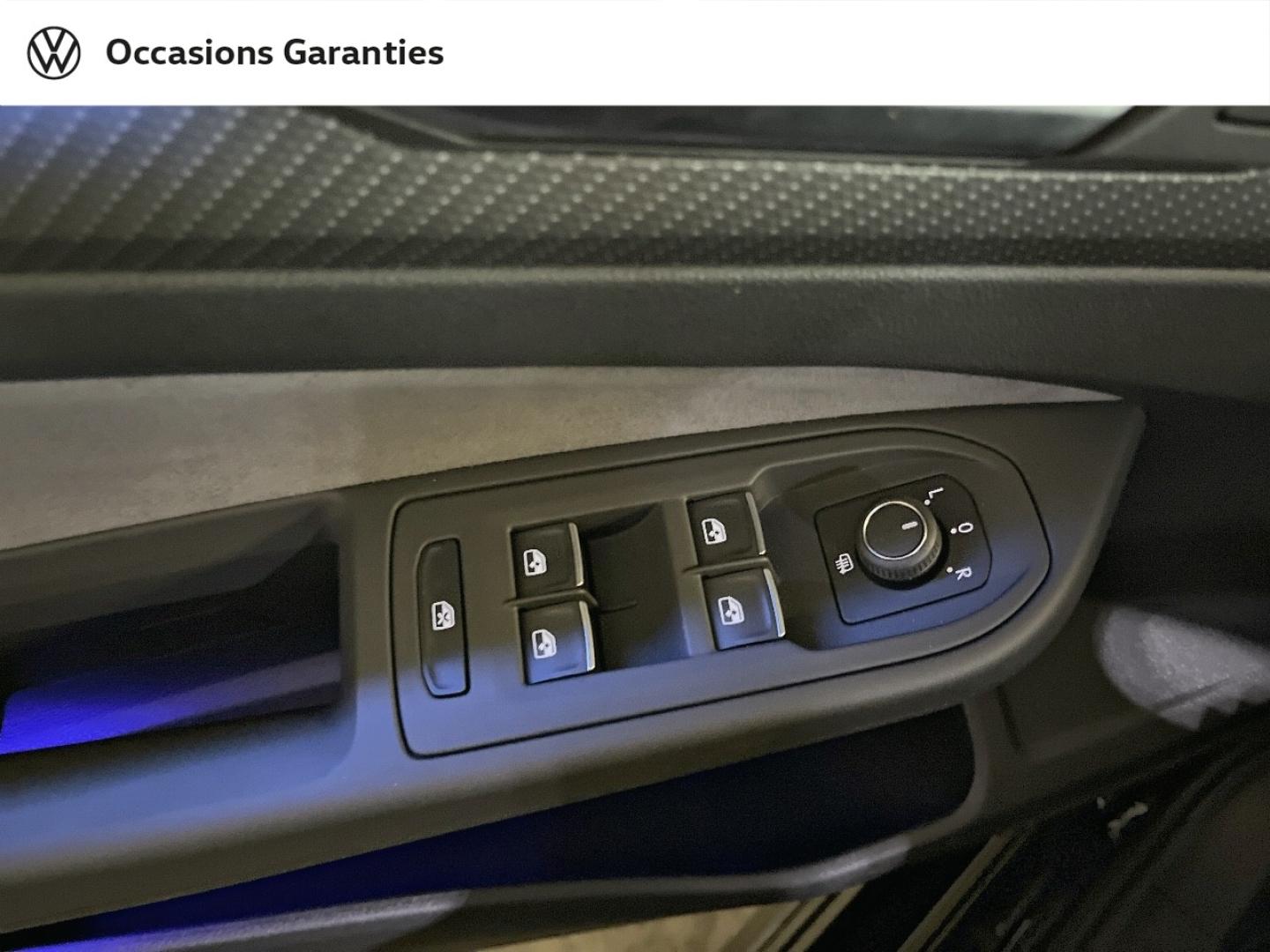 Voitures occasions VOLKSWAGEN GOLF R-Line Paris