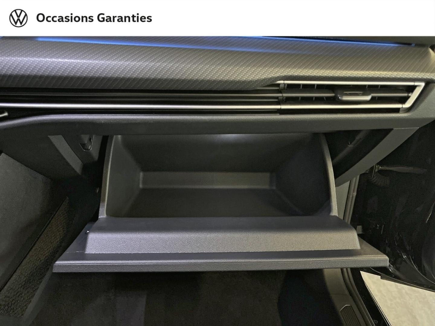 Voitures occasions VOLKSWAGEN GOLF R-Line Paris