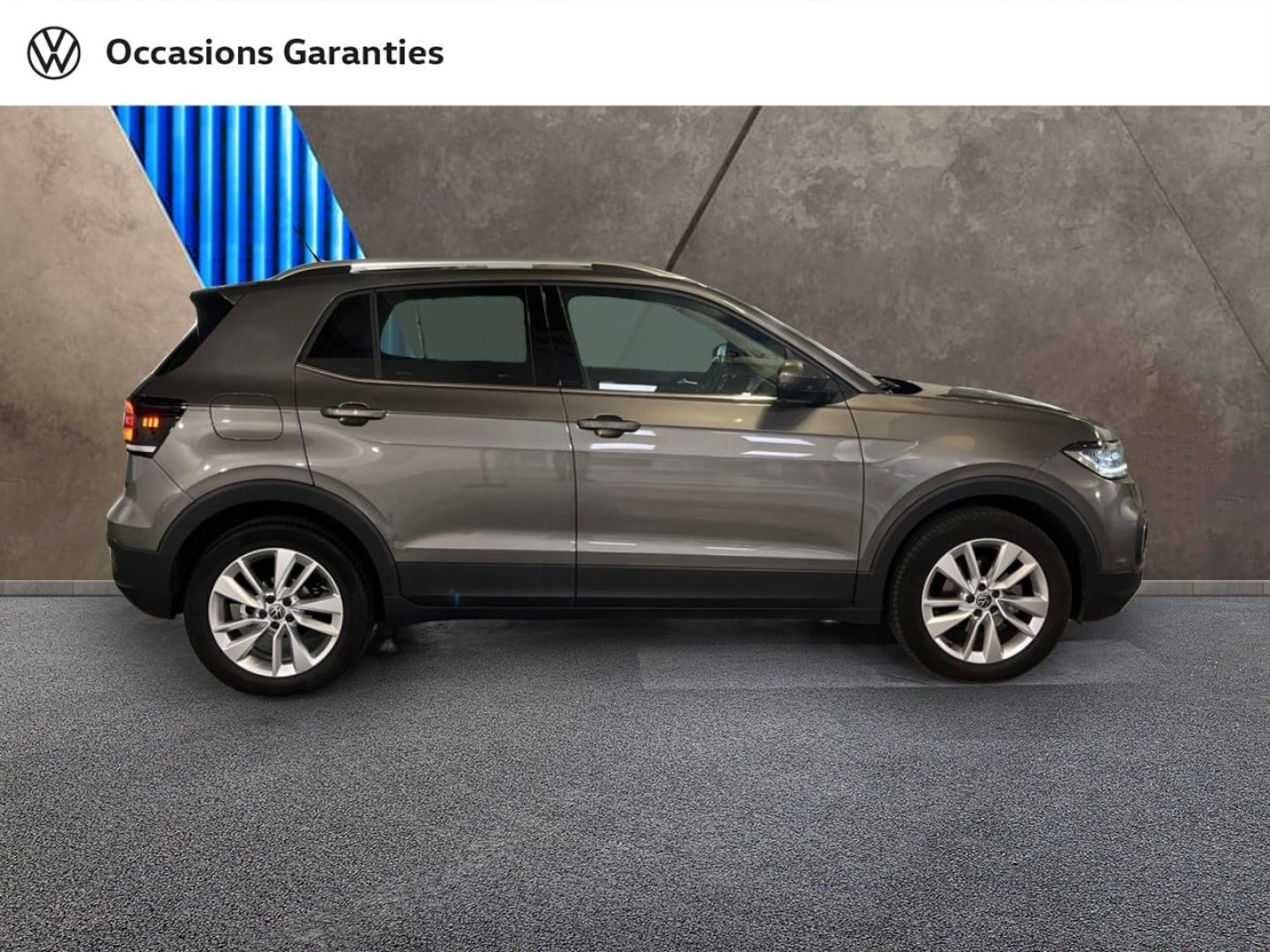 Voitures occasions VOLKSWAGEN T-CROSS Carat Paris