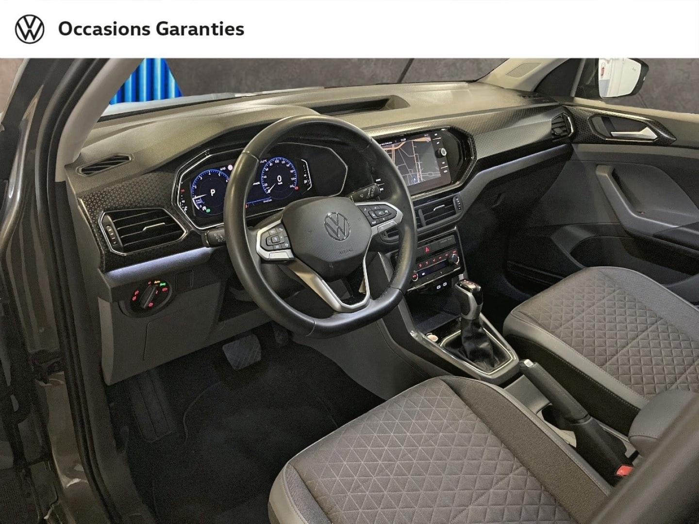 Voitures occasions VOLKSWAGEN T-CROSS Carat Paris