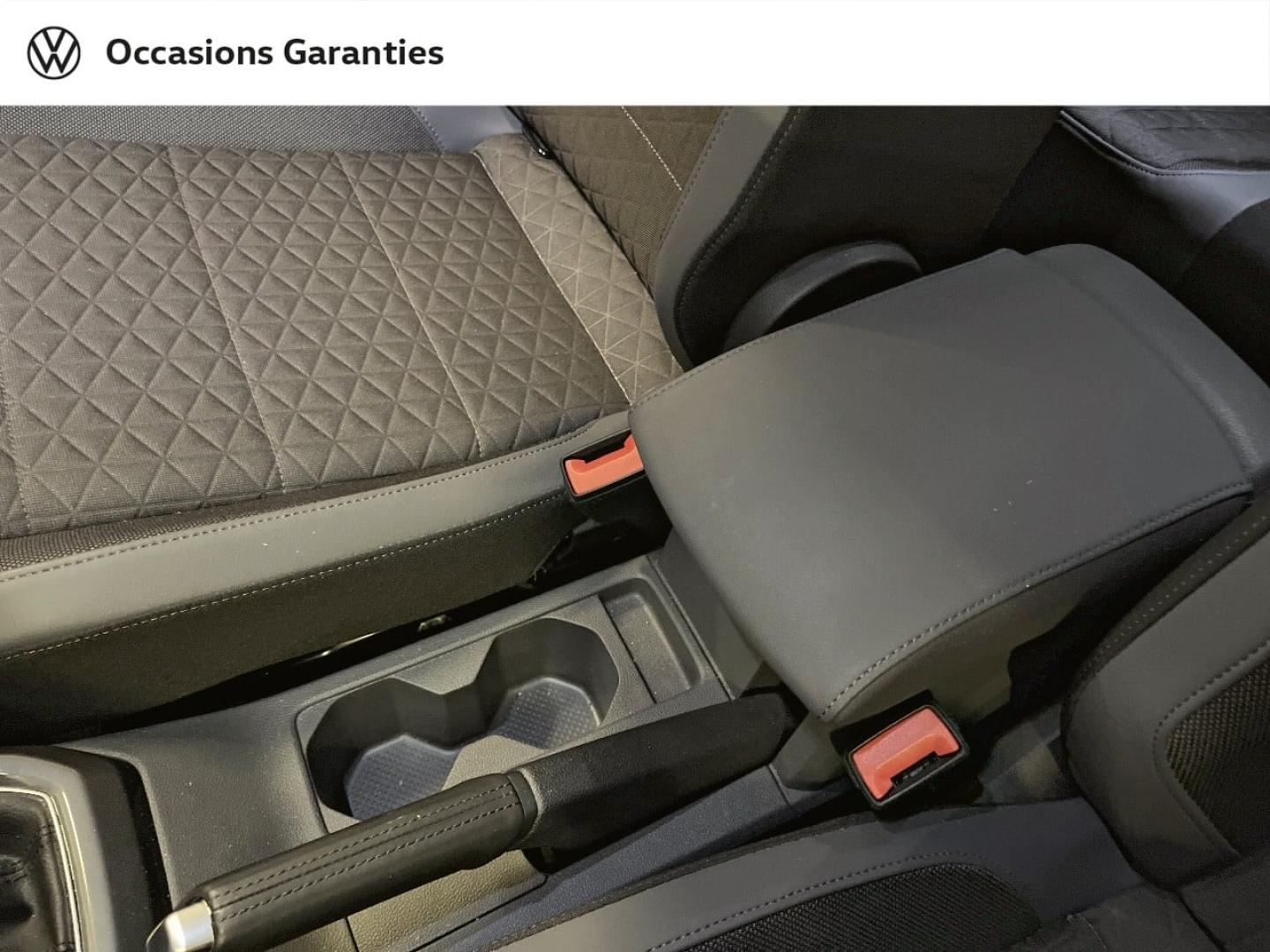 Voitures occasions VOLKSWAGEN T-CROSS Carat Paris