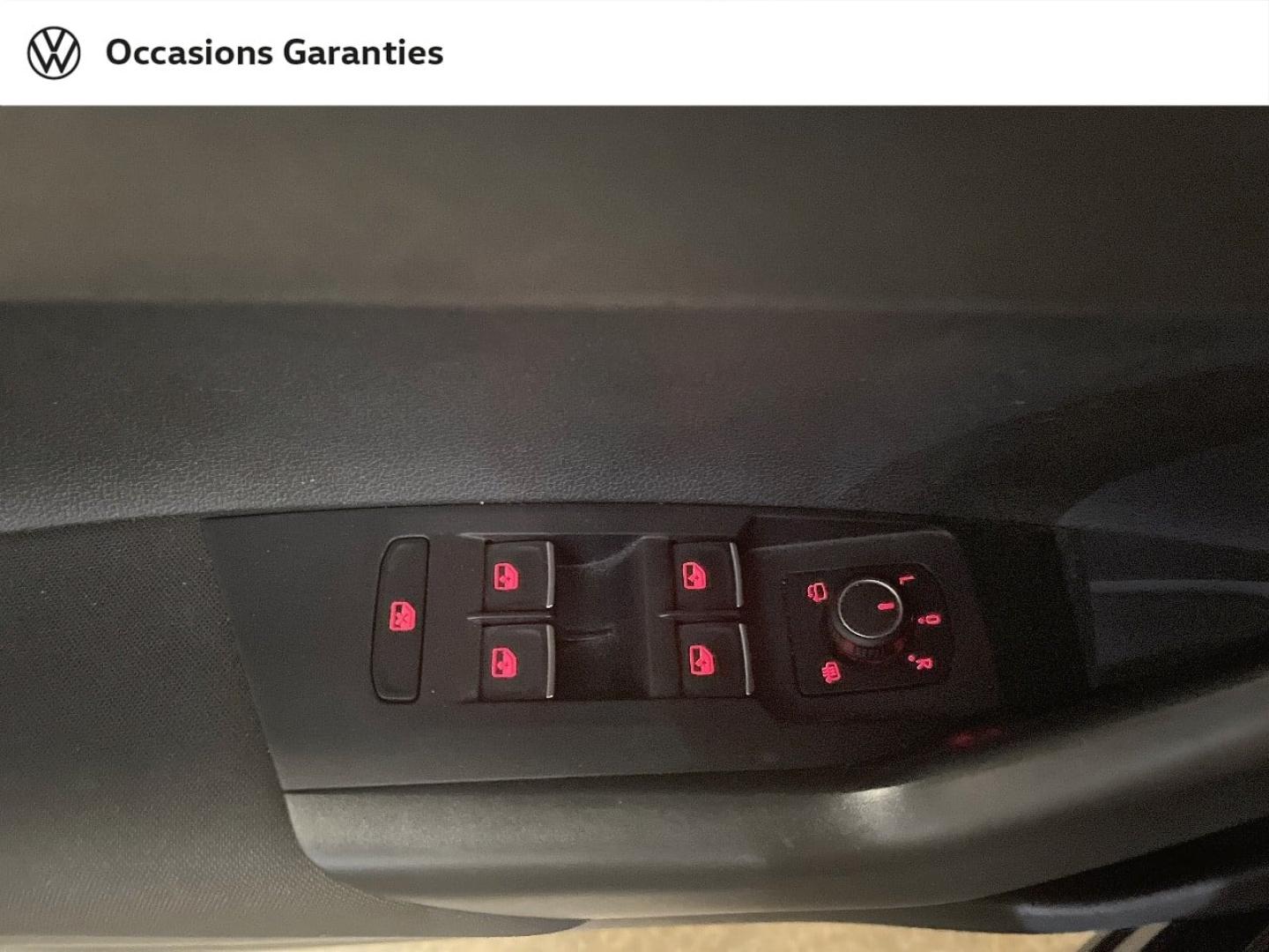 Voitures occasions VOLKSWAGEN POLO Carat Paris