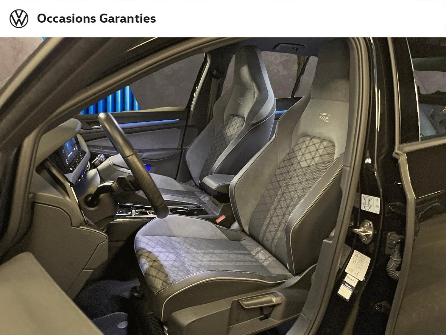 Voitures occasions VOLKSWAGEN GOLF R-Line Paris