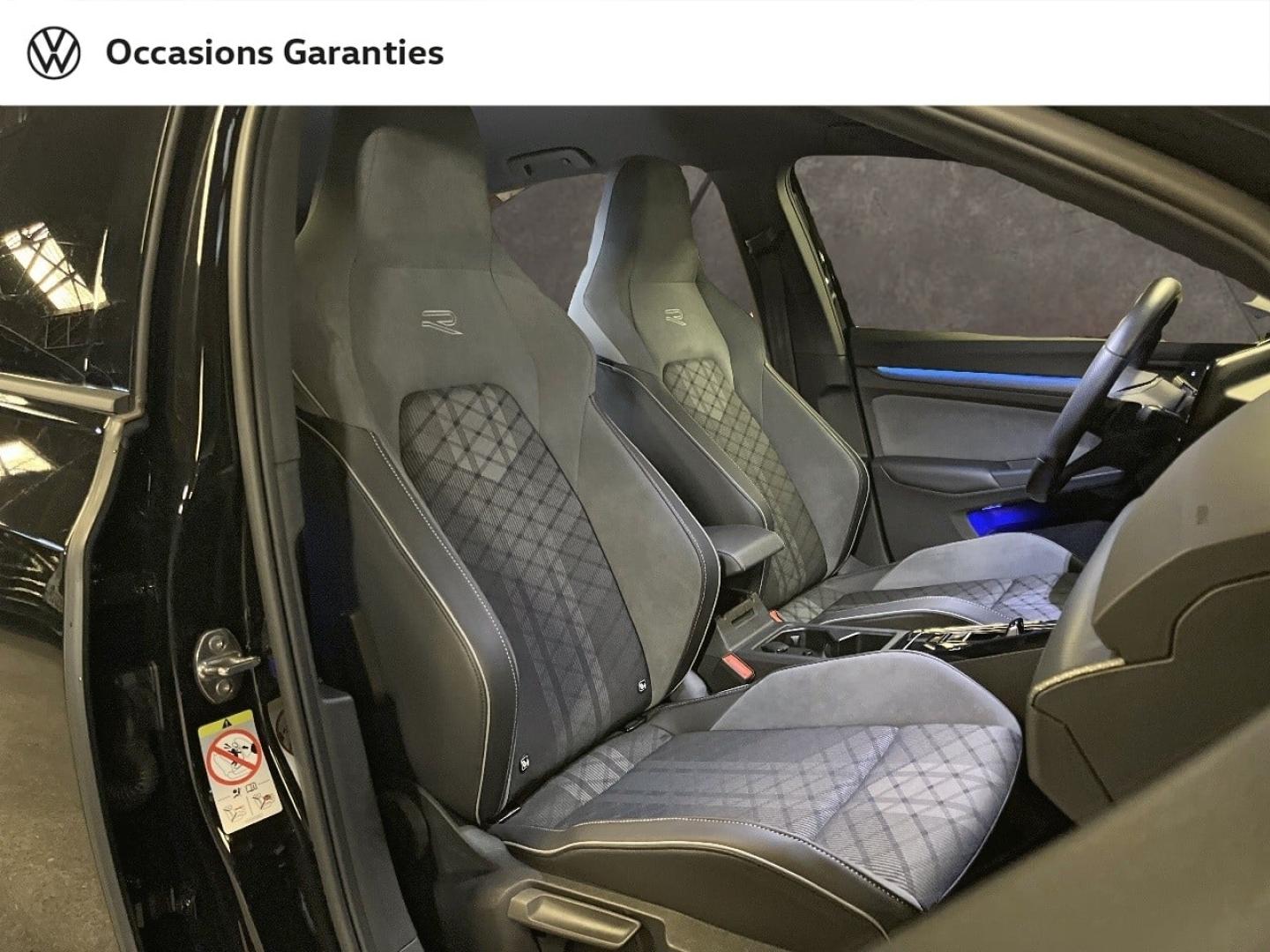 Voitures occasions VOLKSWAGEN GOLF R-Line Paris