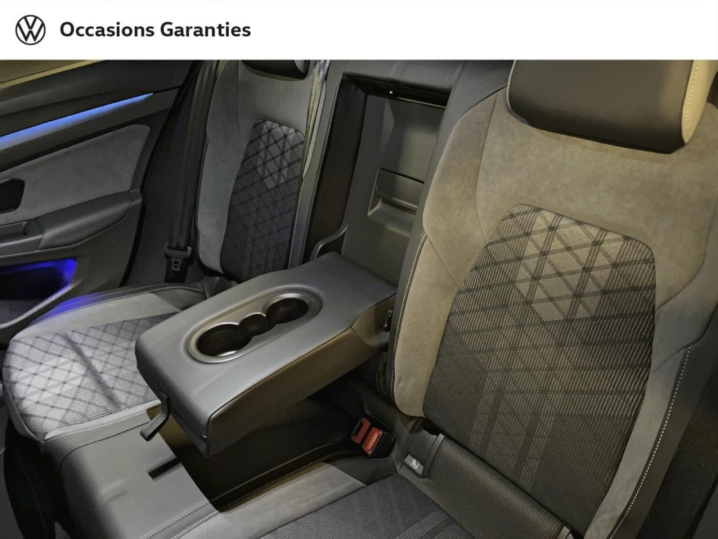 Voitures occasions VOLKSWAGEN GOLF R-Line Paris