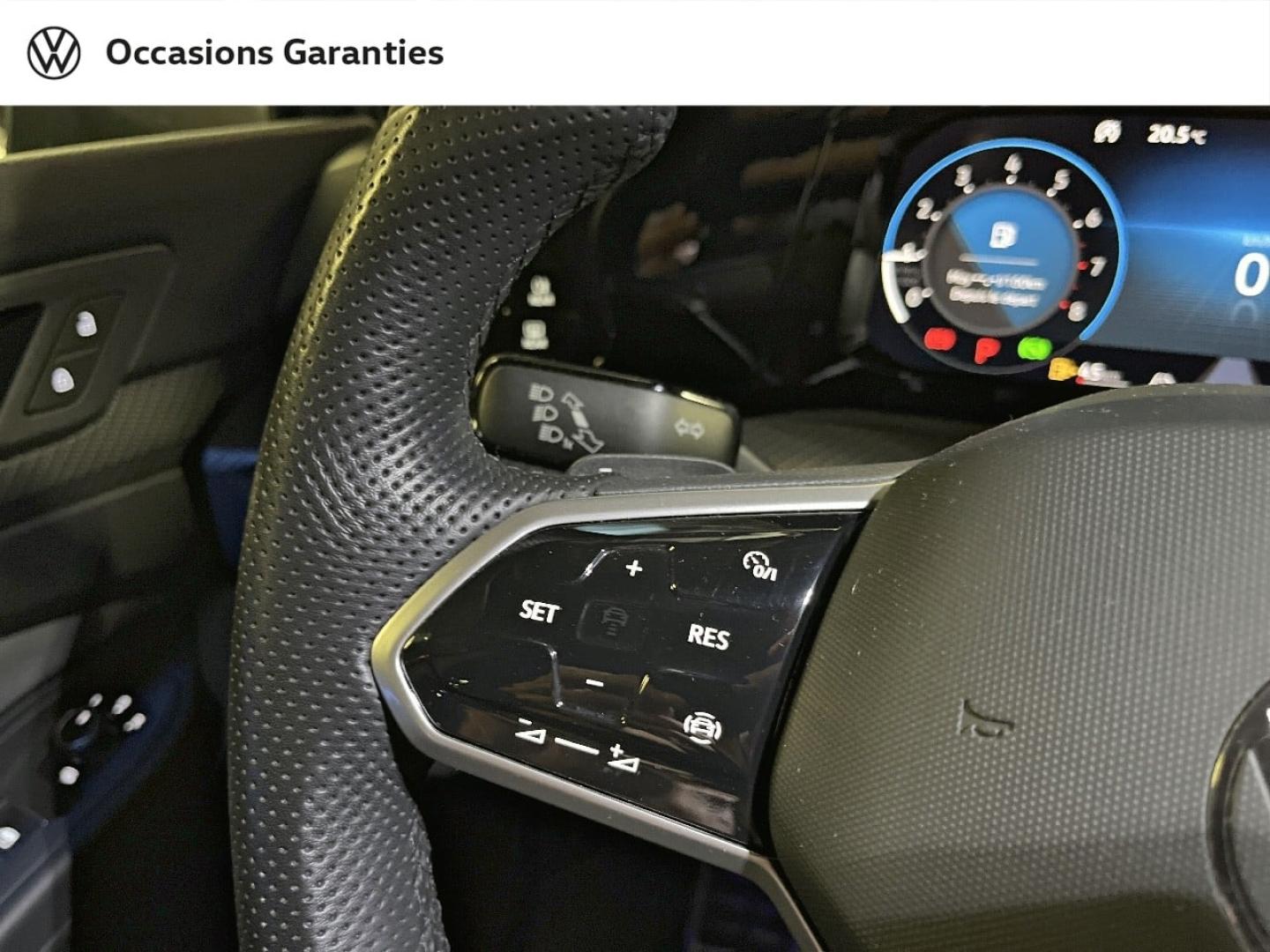Voitures occasions VOLKSWAGEN GOLF R-Line Paris