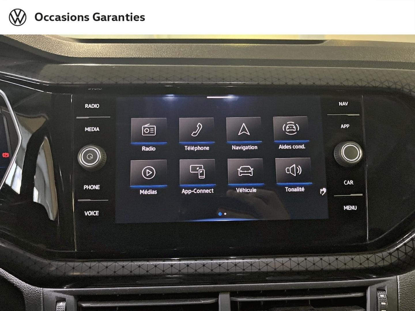 Voitures occasions VOLKSWAGEN T-CROSS Carat Paris