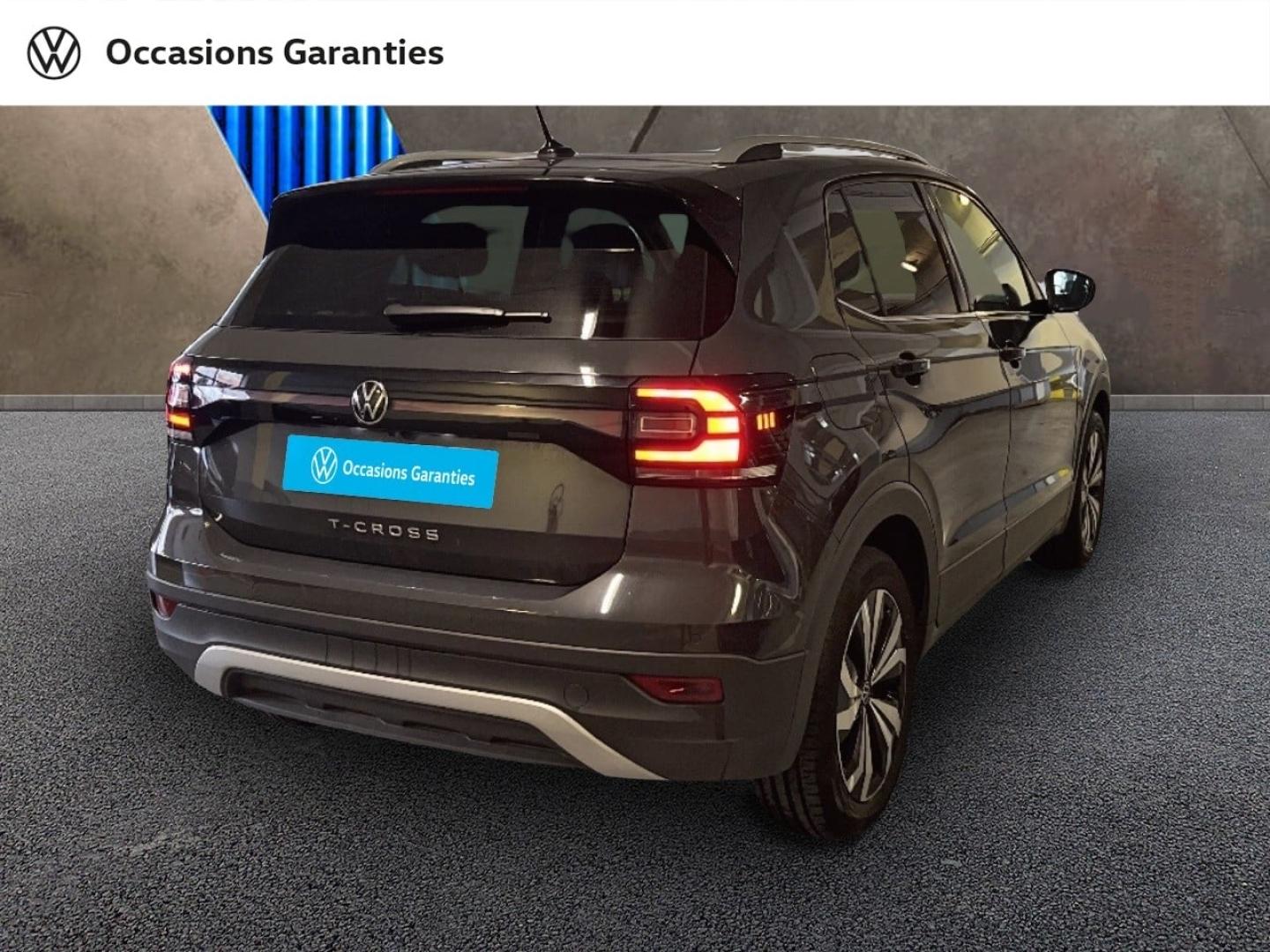 Voitures occasions VOLKSWAGEN T-CROSS Carat Paris