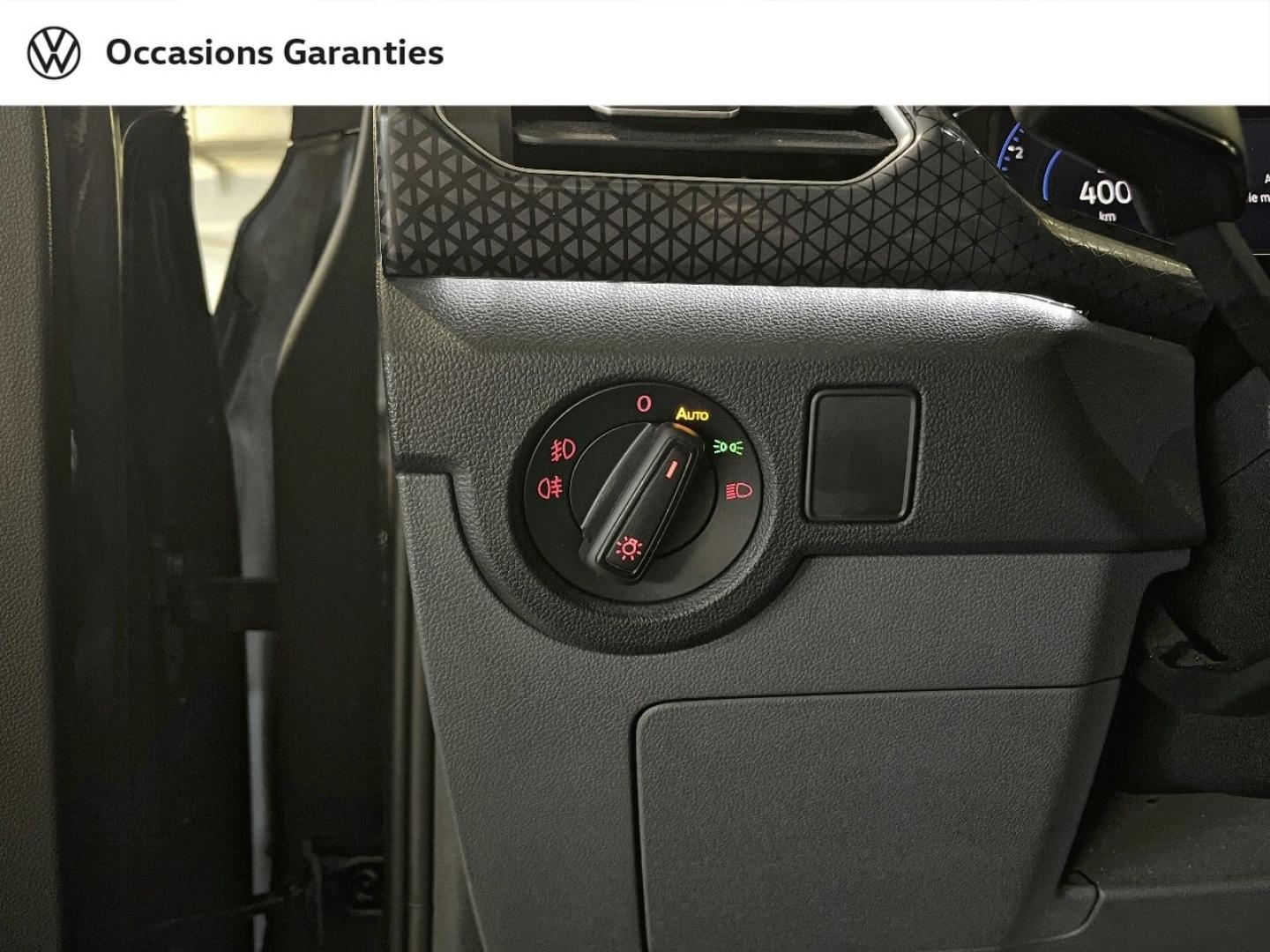 Voitures occasions VOLKSWAGEN T-CROSS Carat Paris