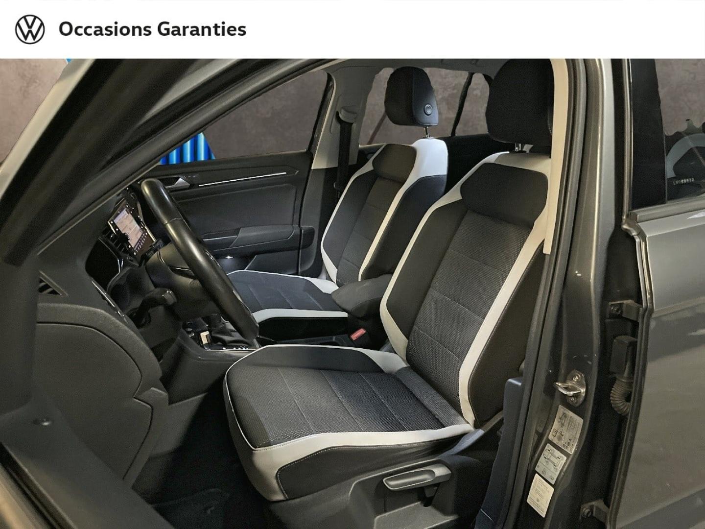 Voitures occasions VOLKSWAGEN T-ROC Carat Paris