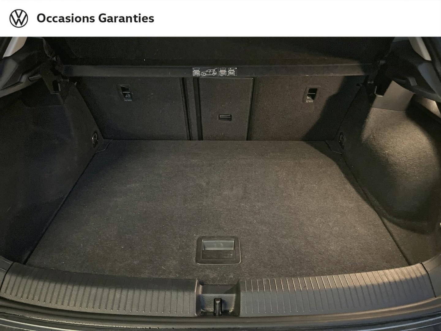 Voitures occasions VOLKSWAGEN T-ROC Carat Paris