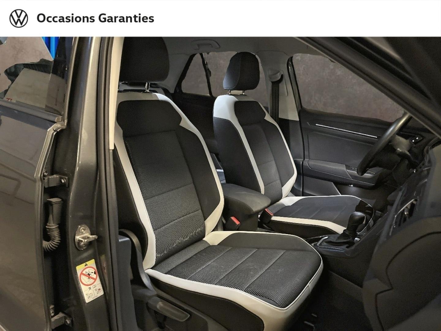 Voitures occasions VOLKSWAGEN T-ROC Carat Paris