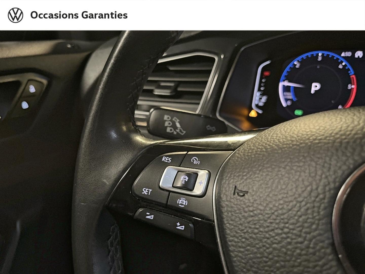 Voitures occasions VOLKSWAGEN T-ROC Carat Paris