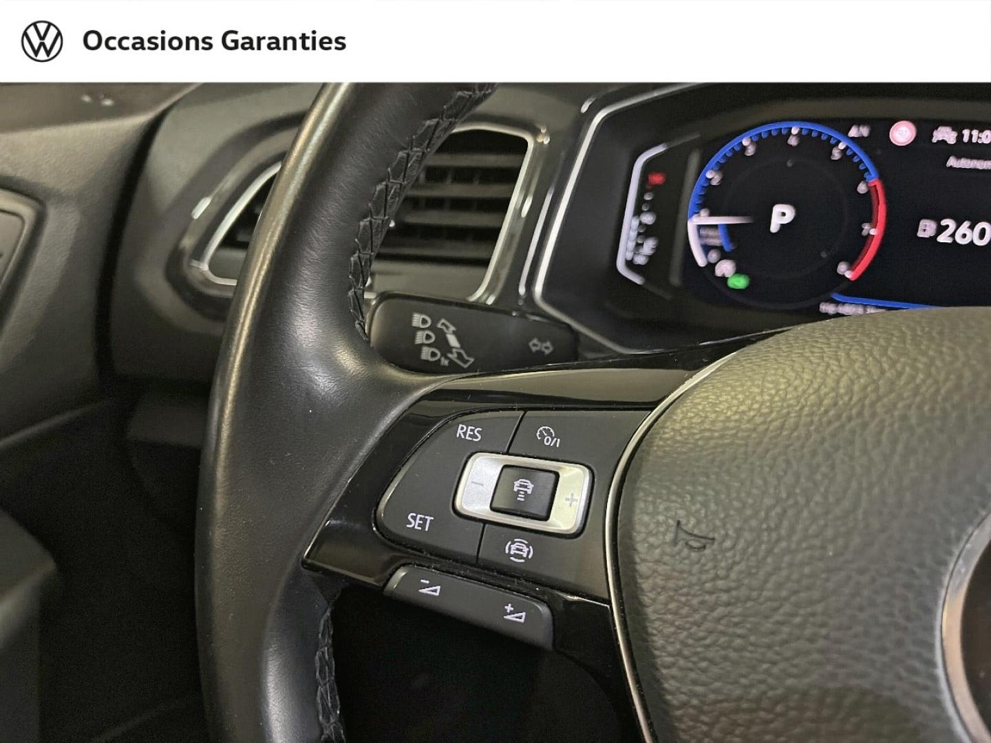 Voitures occasions VOLKSWAGEN T-ROC Carat Exclusive Paris