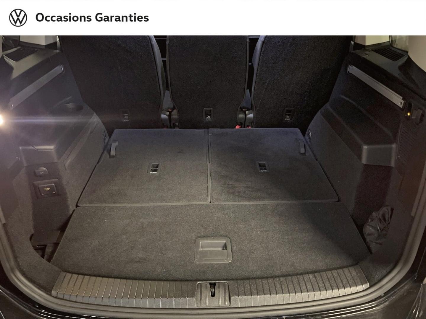 Voitures occasions VOLKSWAGEN TOURAN Style Paris