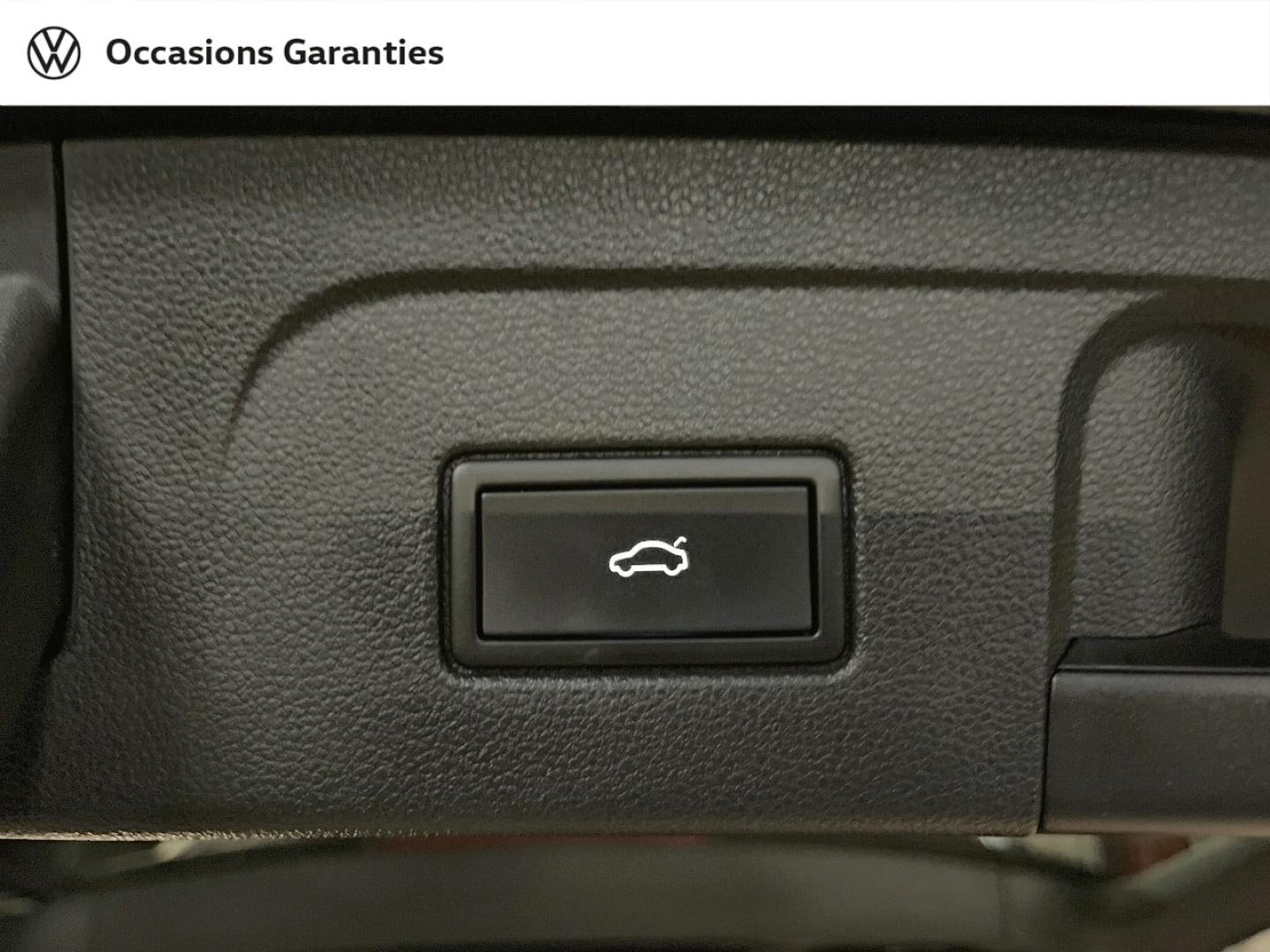 Voitures occasions VOLKSWAGEN TOURAN Style Paris
