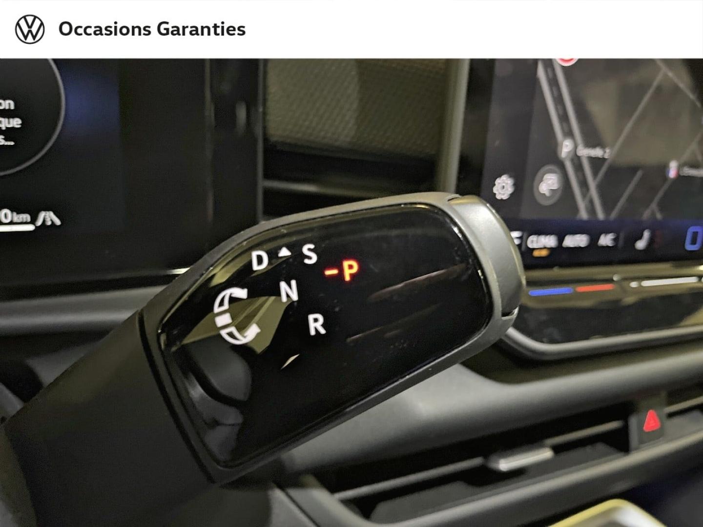 Voitures occasions VOLKSWAGEN T-ROC R-Line Edition Paris