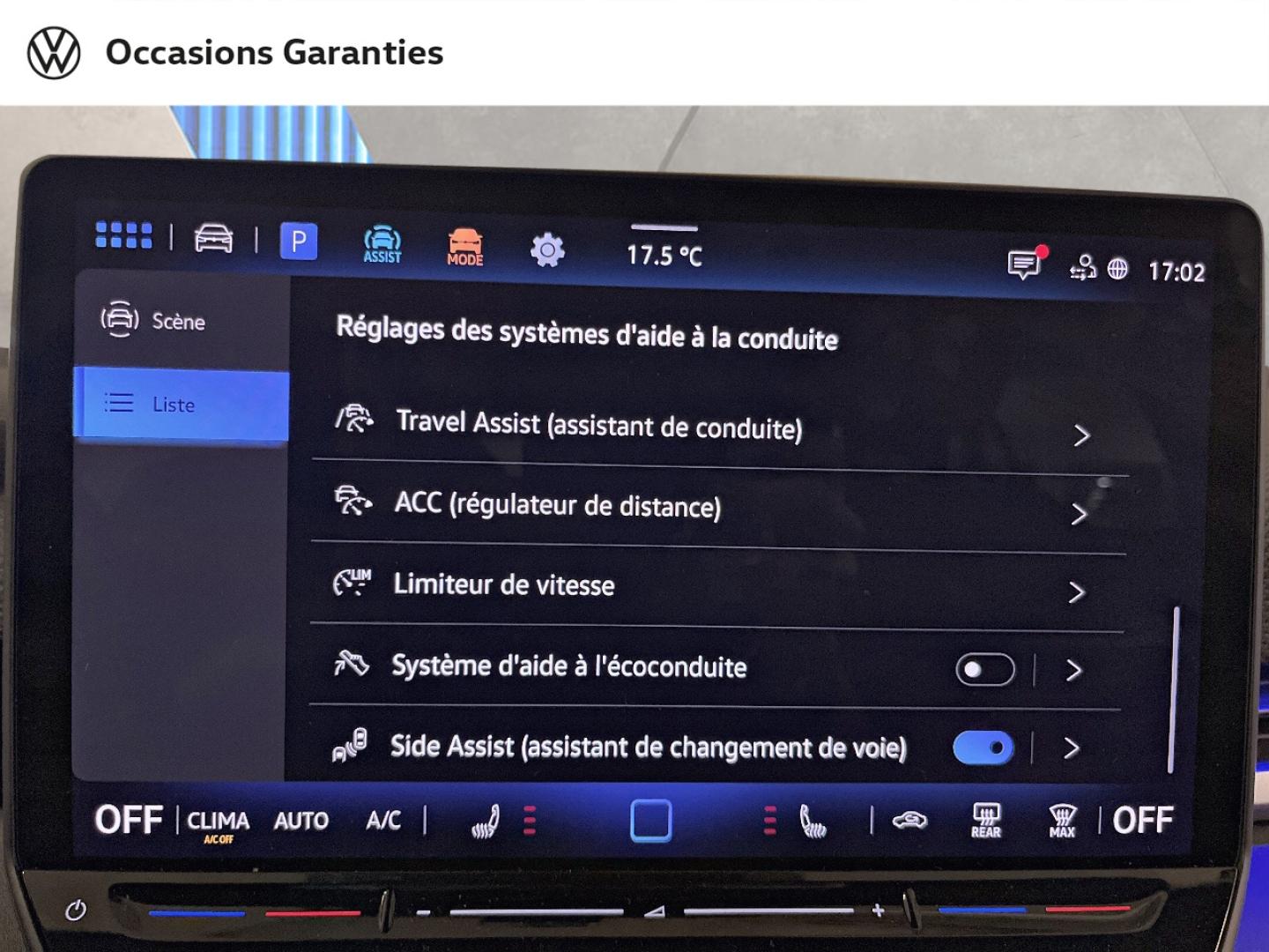 Voitures occasions VOLKSWAGEN T-ROC R-Line Edition Paris