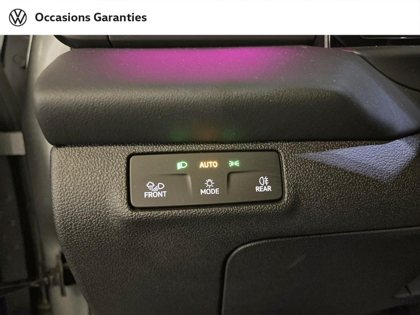 Voitures occasions VOLKSWAGEN T-ROC Style Edition Paris