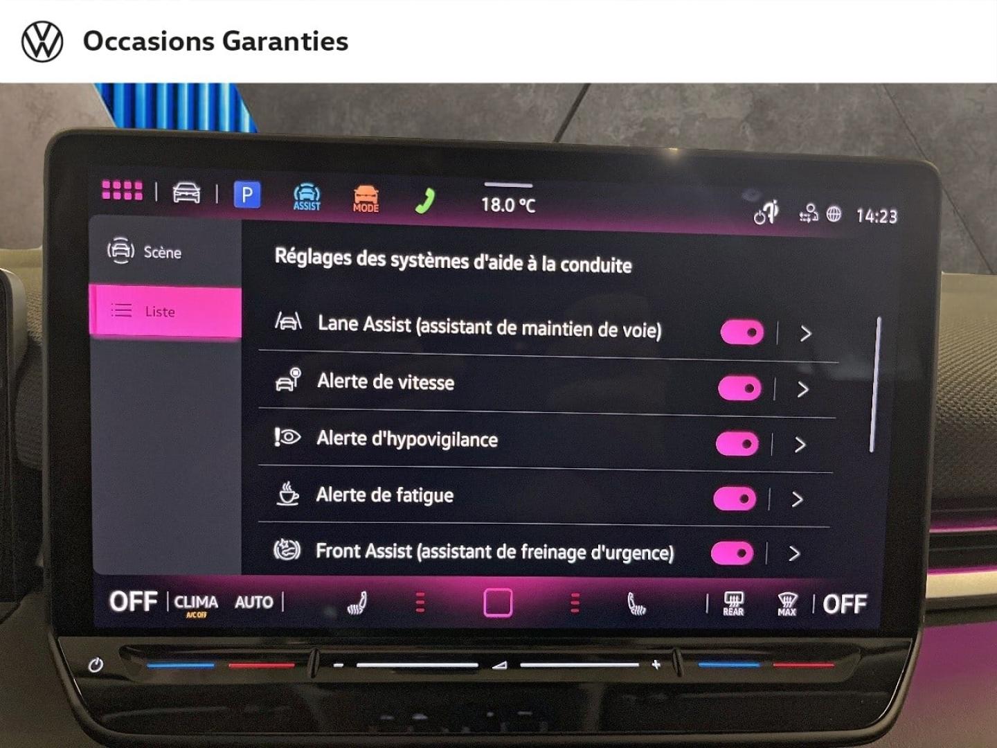 Voitures occasions VOLKSWAGEN T-ROC Style Edition Paris