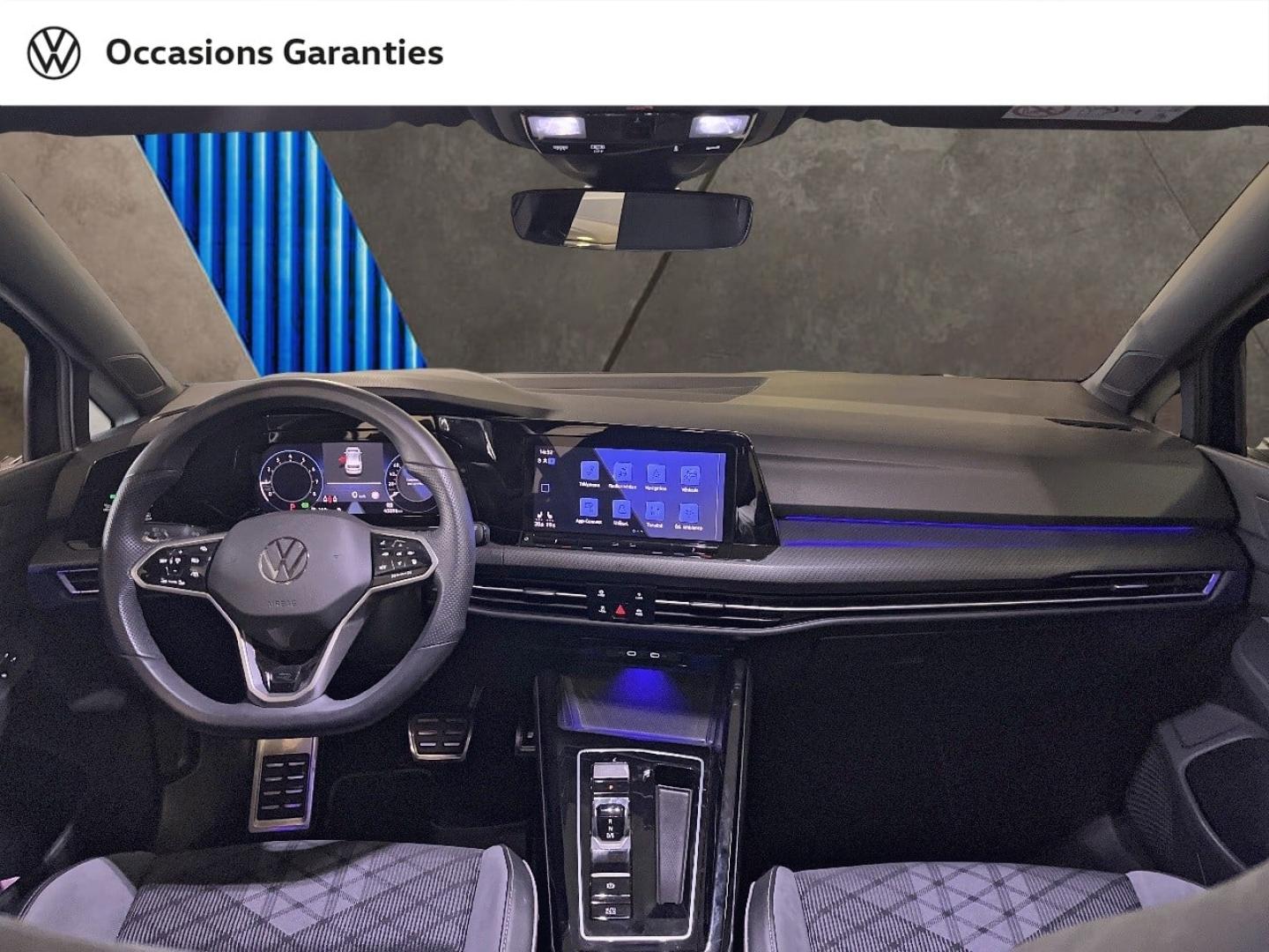 Voitures occasions VOLKSWAGEN GOLF R-Line Paris