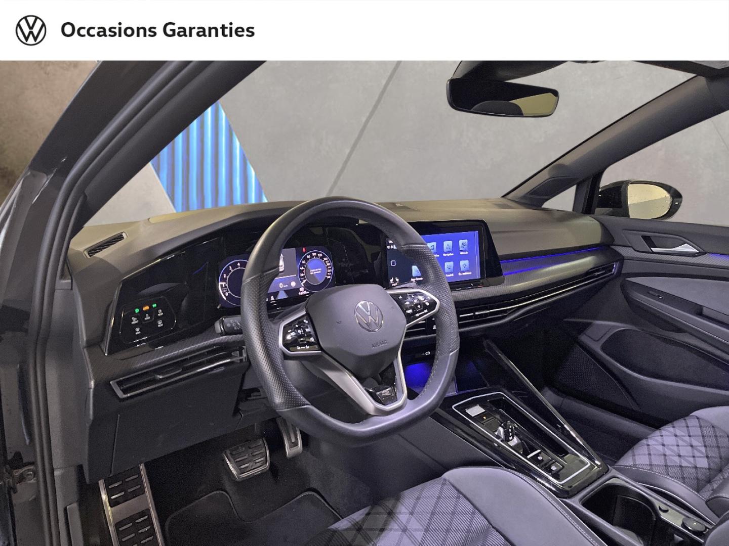Voitures occasions VOLKSWAGEN GOLF R-Line Paris