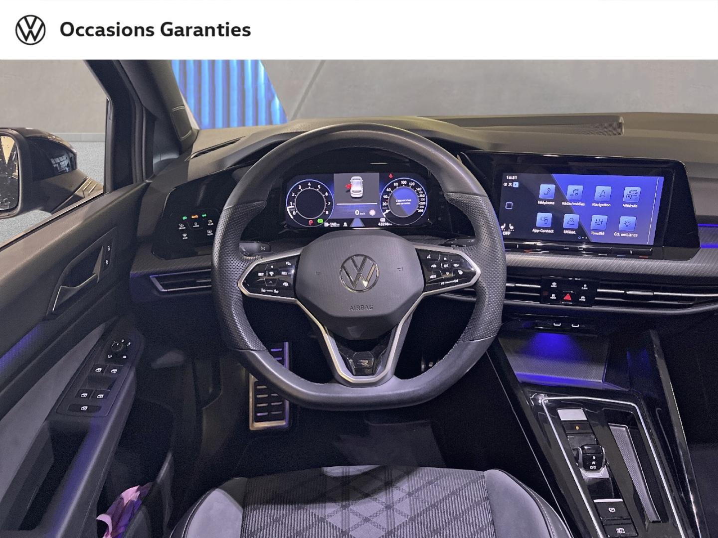 Voitures occasions VOLKSWAGEN GOLF R-Line Paris