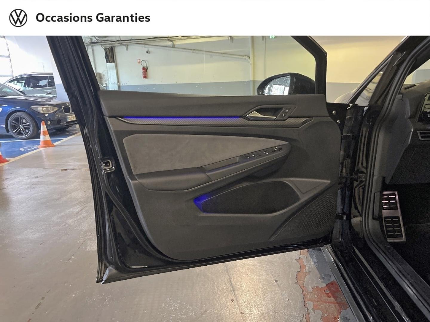 Voitures occasions VOLKSWAGEN GOLF R-Line Paris