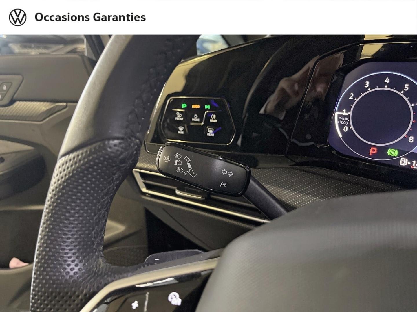 Voitures occasions VOLKSWAGEN GOLF R-Line Paris