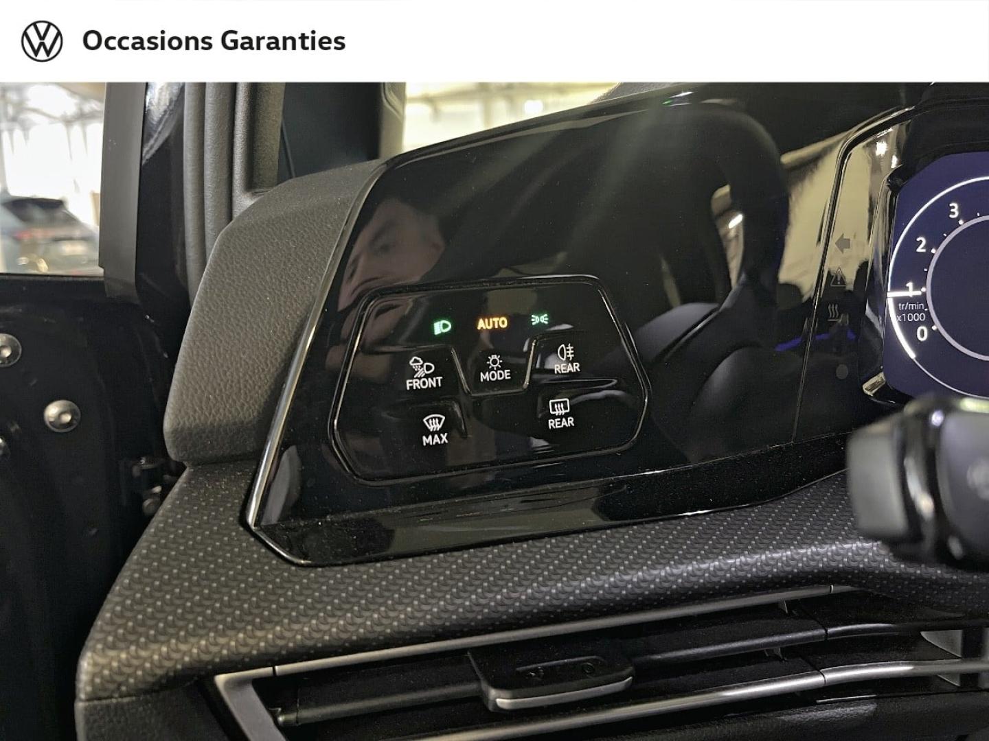 Voitures occasions VOLKSWAGEN GOLF R-Line Paris