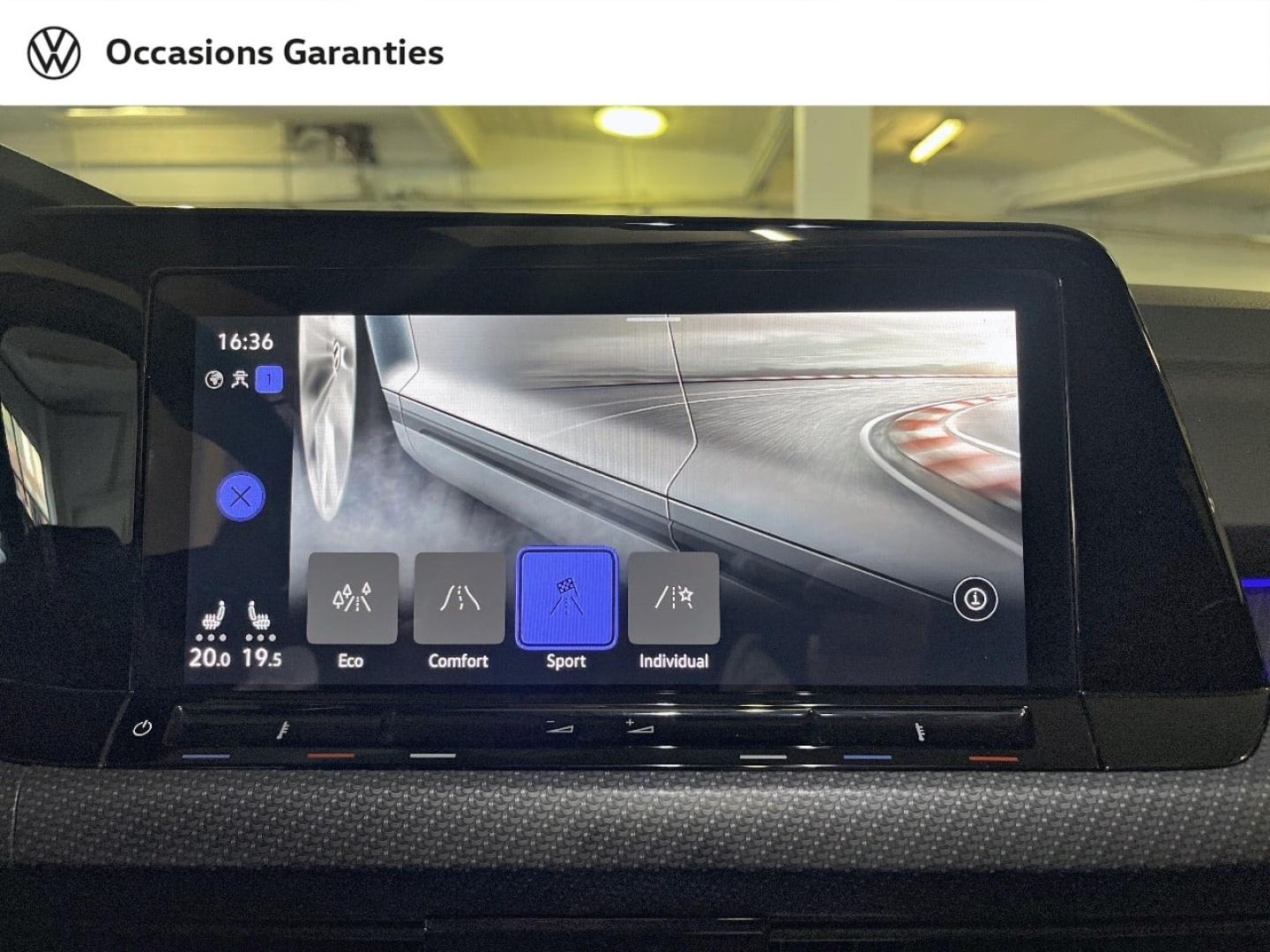 Voitures occasions VOLKSWAGEN GOLF R-Line Paris