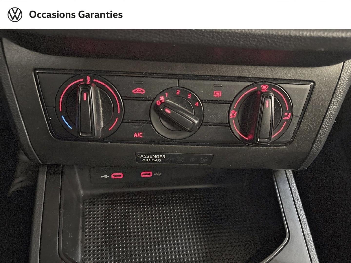 Voitures occasions SEAT ARONA Reference Paris