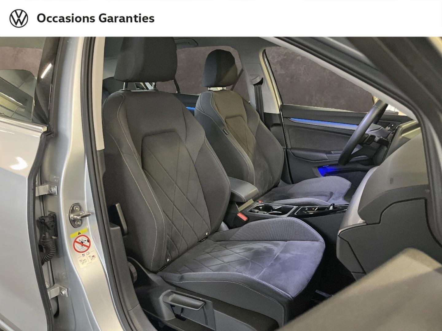 Voitures occasions VOLKSWAGEN GOLF Style Paris