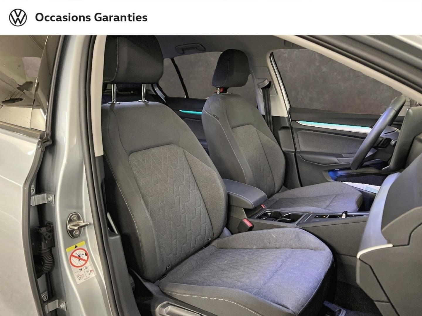 Voitures occasions VOLKSWAGEN GOLF VW Edition Paris