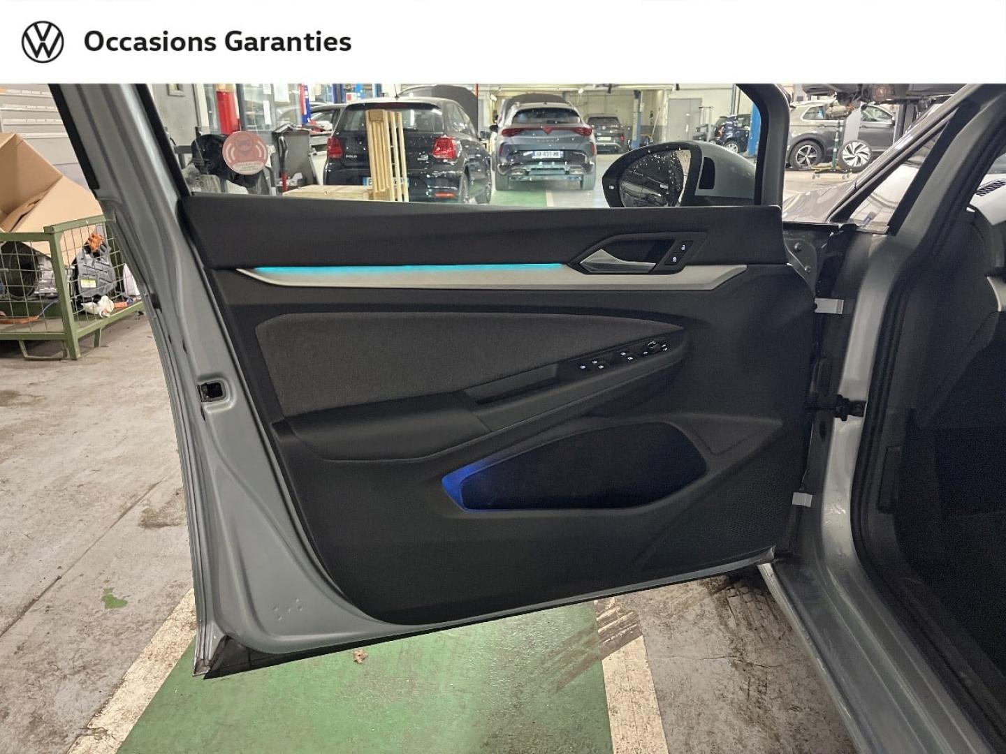 Voitures occasions VOLKSWAGEN GOLF VW Edition Paris