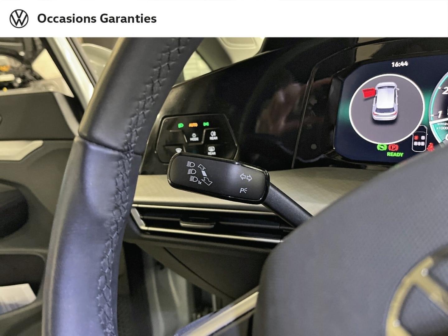 Voitures occasions VOLKSWAGEN GOLF VW Edition Paris