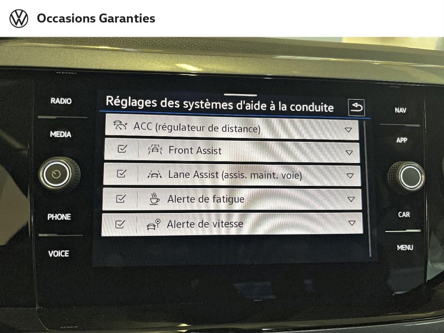 Voitures occasions VOLKSWAGEN POLO Style Paris
