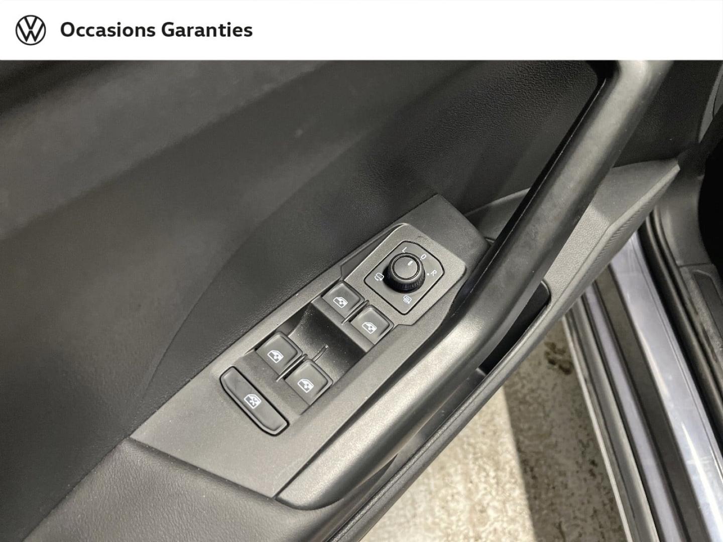 Voitures occasions VOLKSWAGEN T-CROSS VW Edition Paris