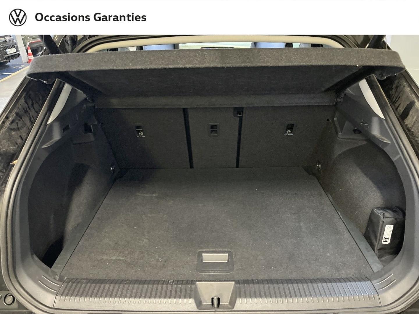 Voitures occasions VOLKSWAGEN T-ROC Style Paris