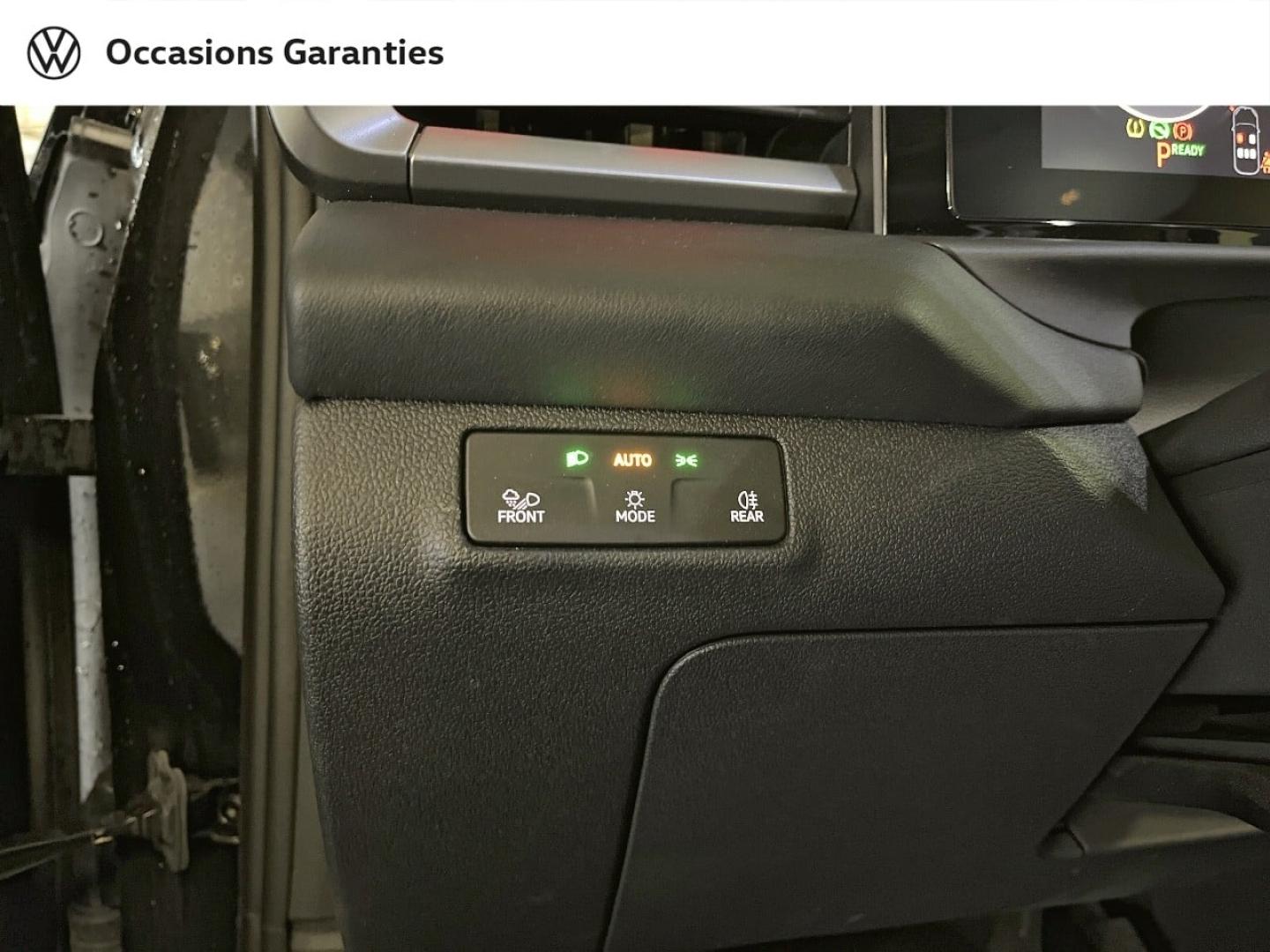 Voitures occasions VOLKSWAGEN T-ROC Style Paris