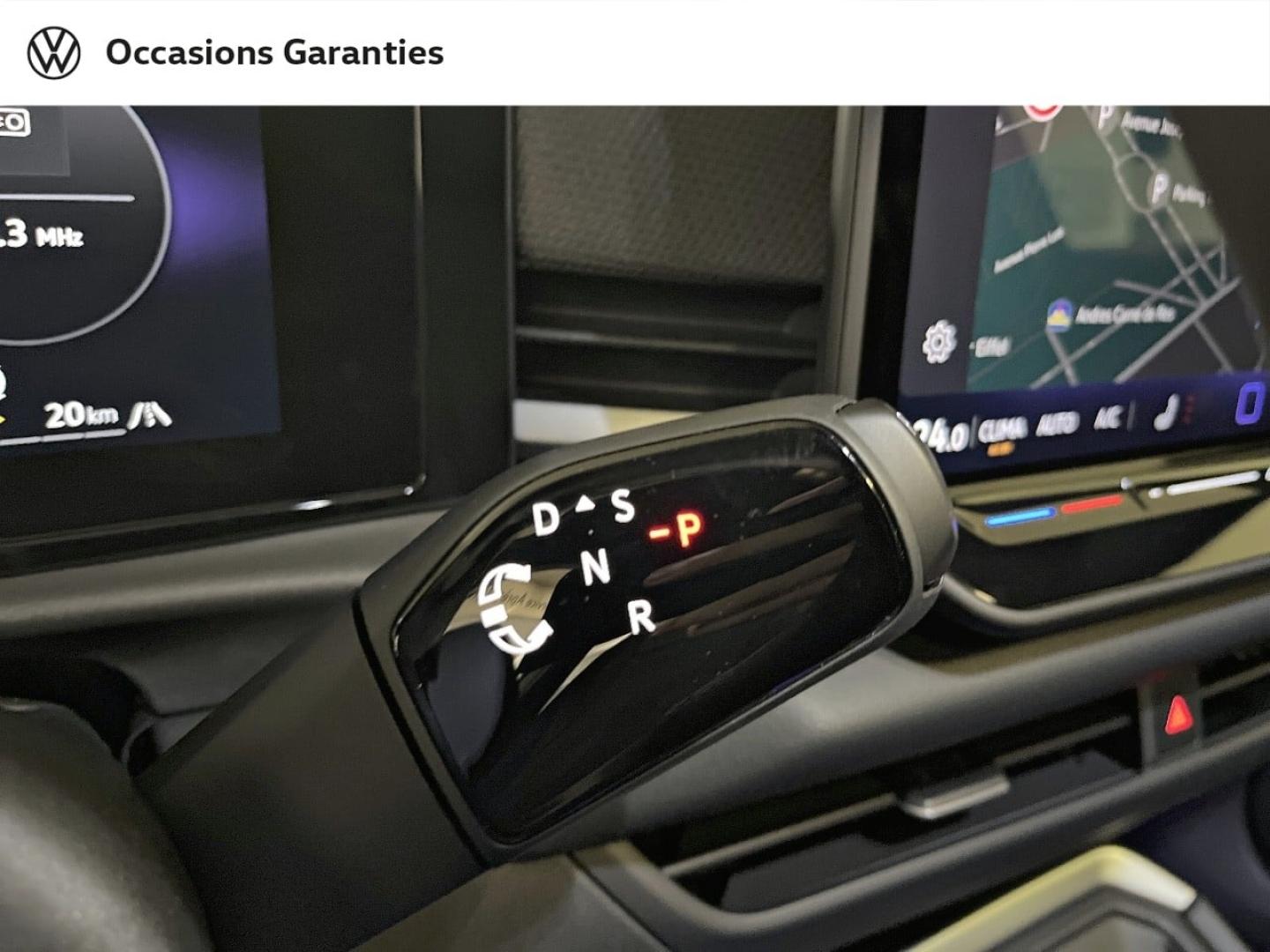 Voitures occasions VOLKSWAGEN T-ROC R-Line Paris