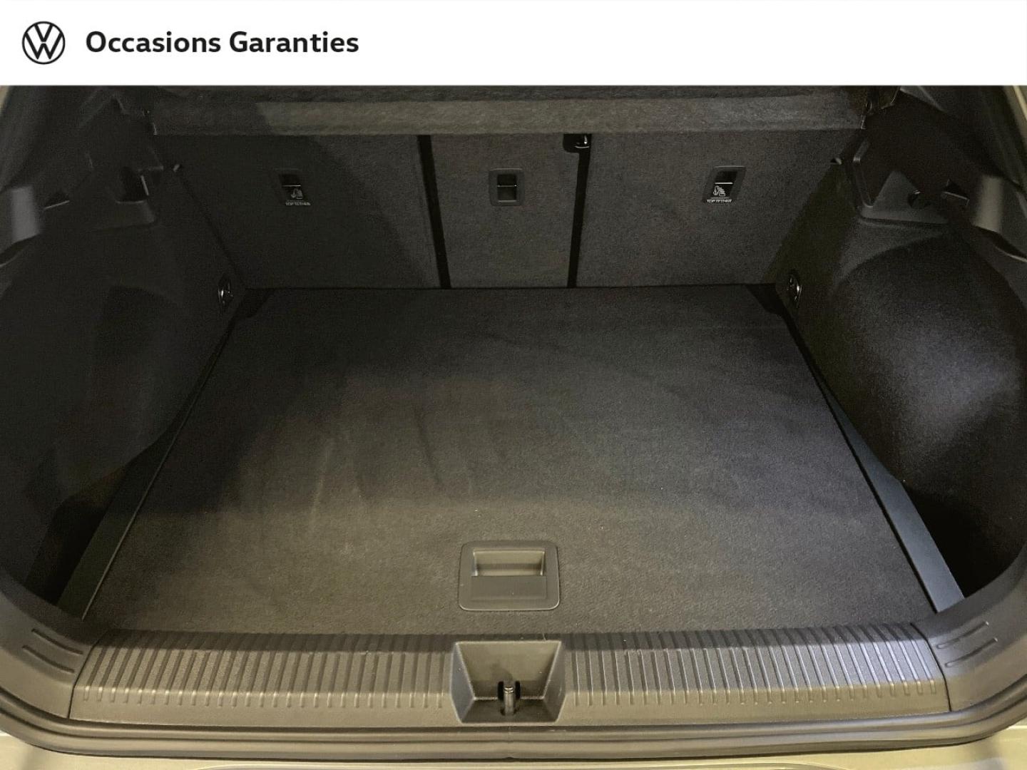 Voitures occasions VOLKSWAGEN T-ROC R-Line Paris