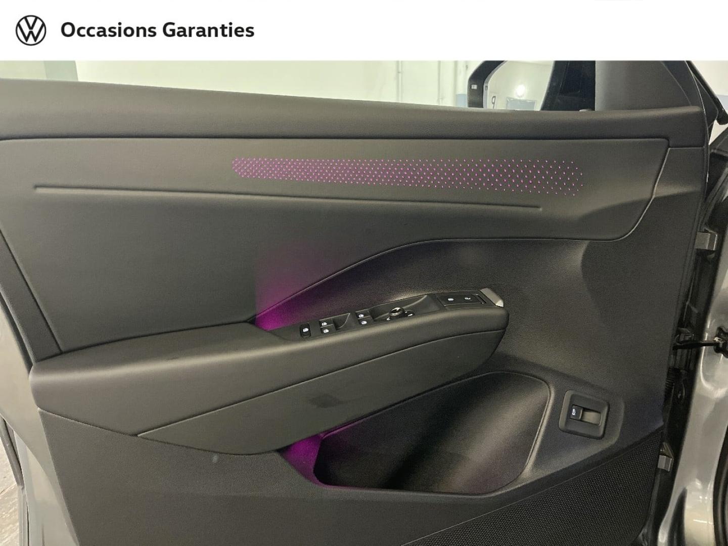 Voitures occasions VOLKSWAGEN T-ROC R-Line Paris