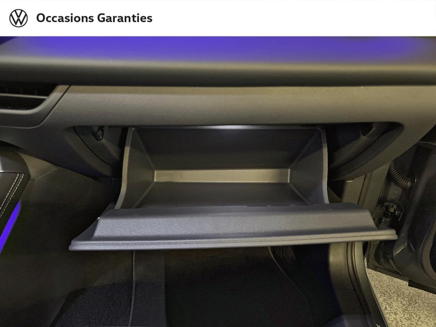 Voitures occasions VOLKSWAGEN T-ROC R-Line Paris