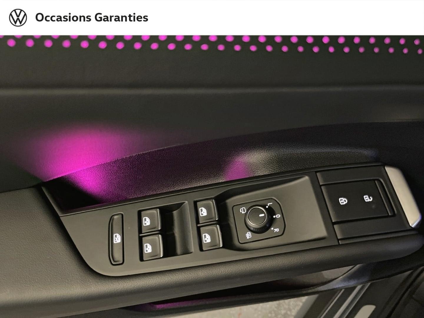 Voitures occasions VOLKSWAGEN T-ROC R-Line Paris